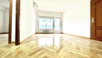 Living room of Flat to rent in  Madrid Capital  with Air Conditioner, Heating and Terrace