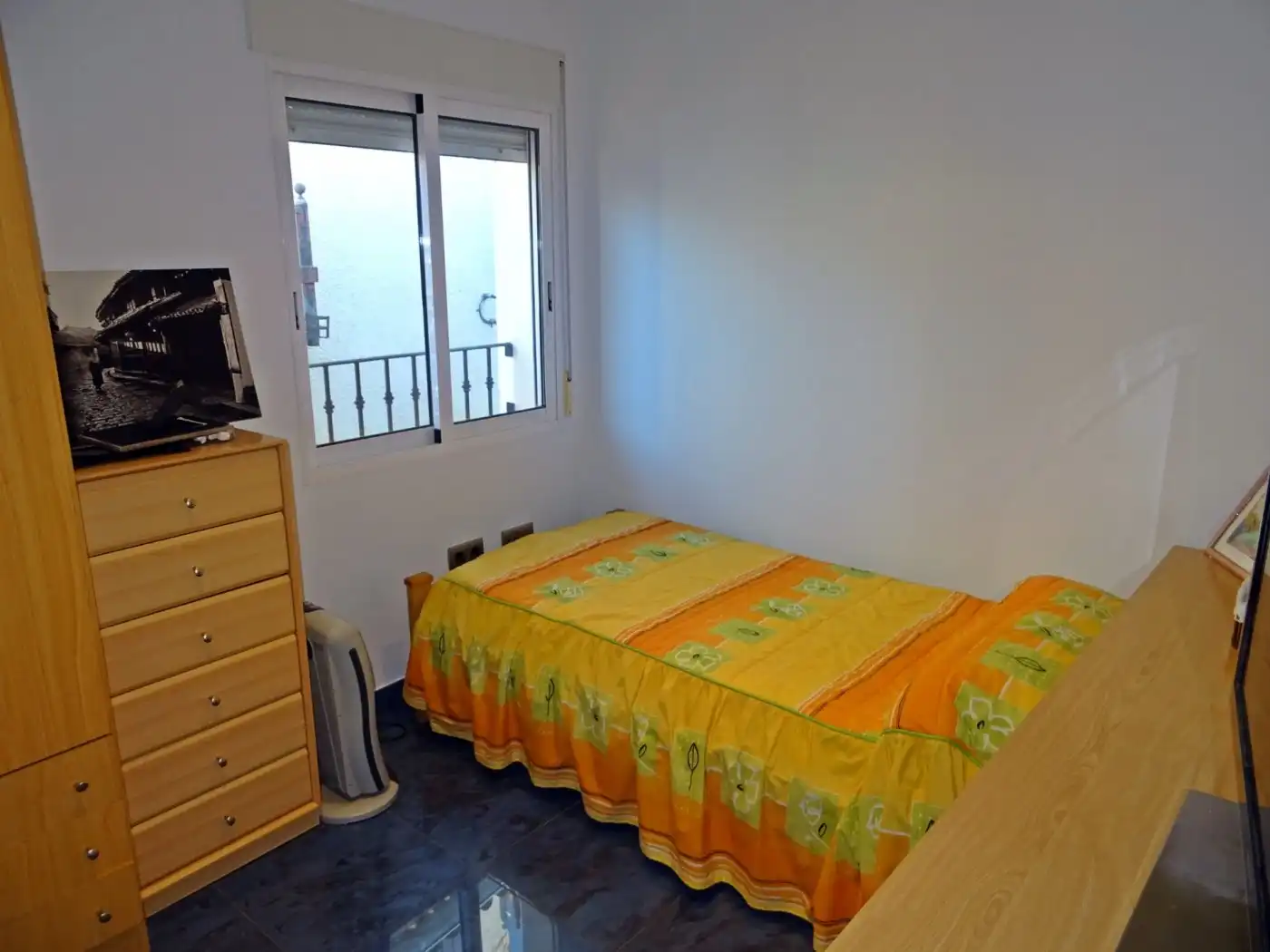 Schlafzimmer von Geschaftsraum zum Verkauf in Alcalalí mit Klimaanlage und Möbliert