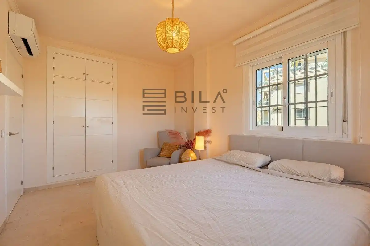 Bedroom of Houses for sale in Mijas Golf