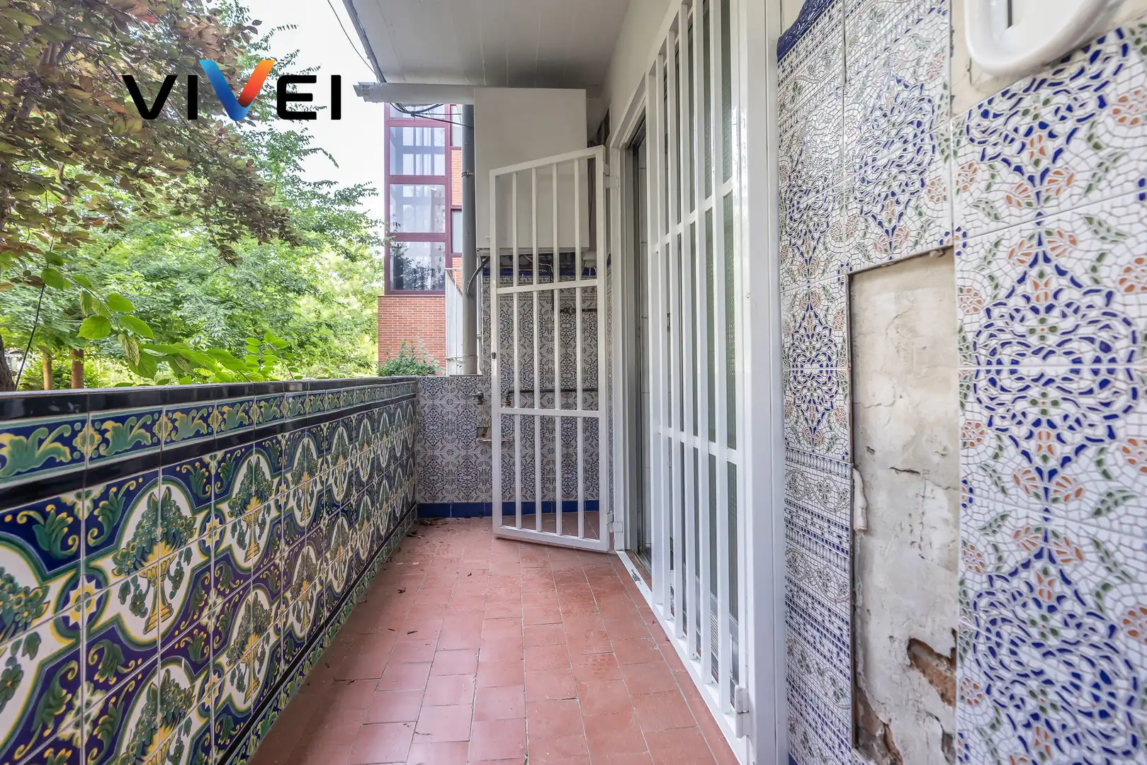 Außenansicht von Erdgeschoss zum Verkauf in Madrid mit Heizung