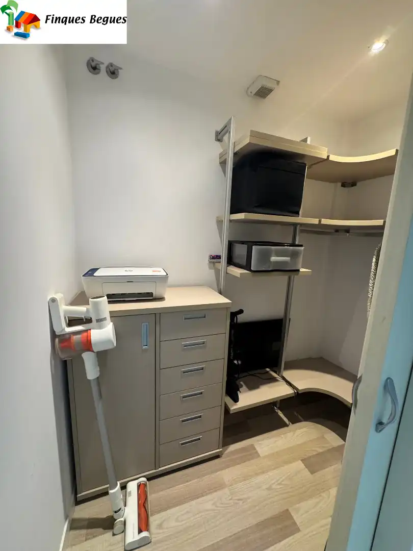 Planta baja en venta en Begues, Barcelona
