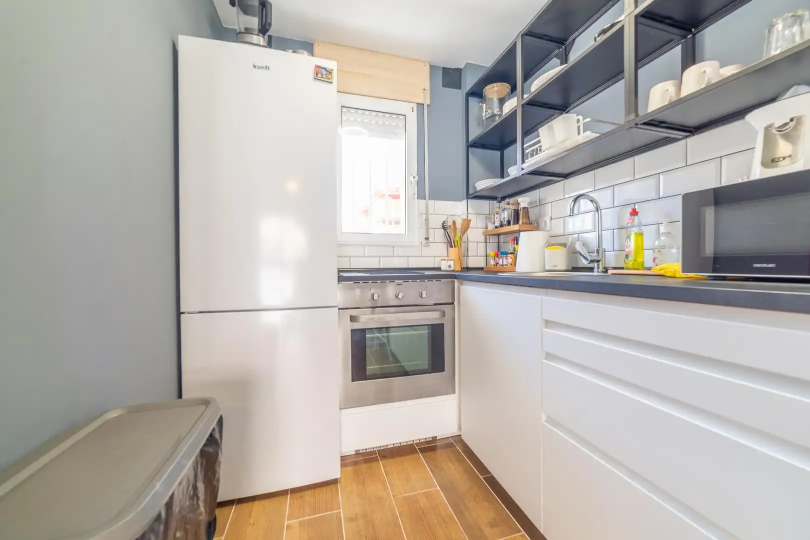 Cuina de Apartament en venda en San Javier amb Aire condicionat, Jardí privat i Terrassa
