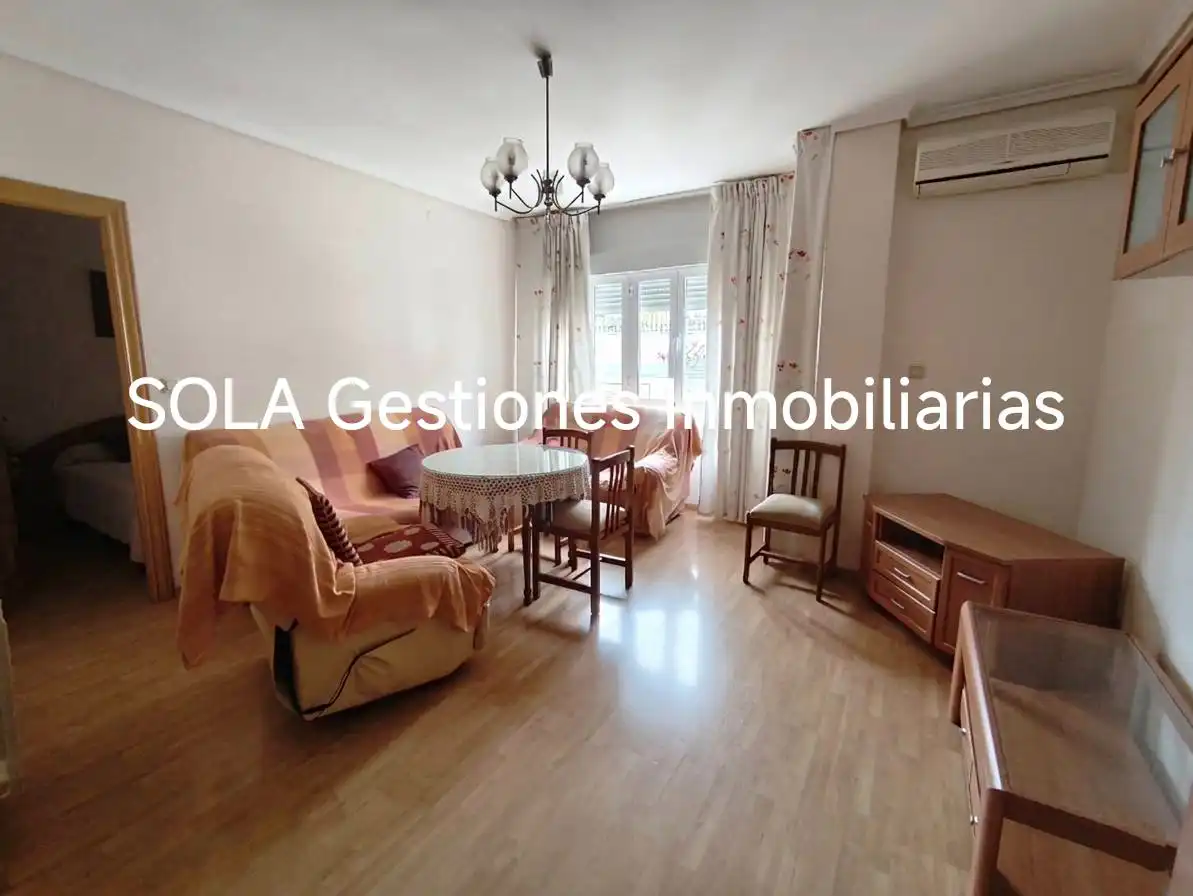 Appartamento con terrazza in vendita a Calle Manuel Barraca, imagen 3