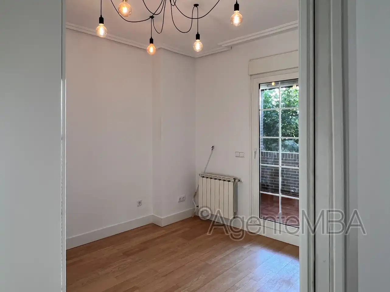 Flat with terrace to rent in Calle Isaac Albéniz 18, imagen 16