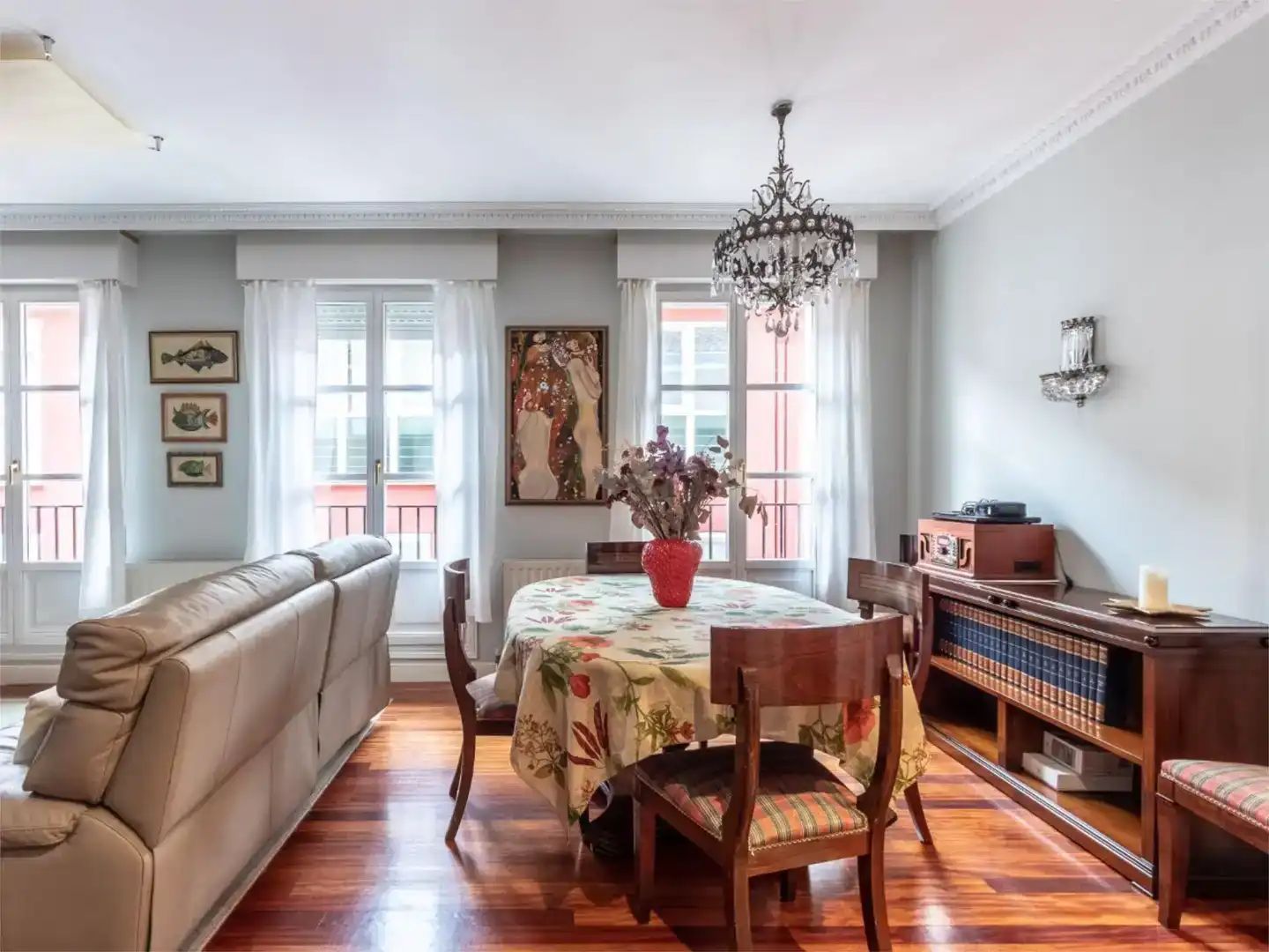 Esszimmer von Maisonette zum Verkauf in Bilbao 