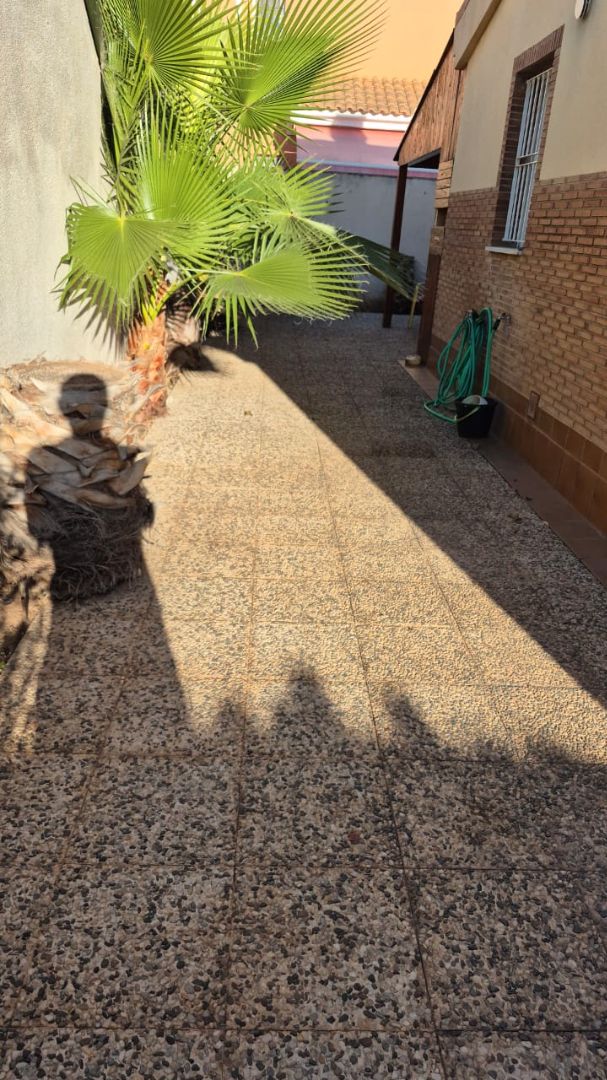 Vista exterior de Casa o xalet en venda en San Javier amb Aire condicionat i Jardí privat