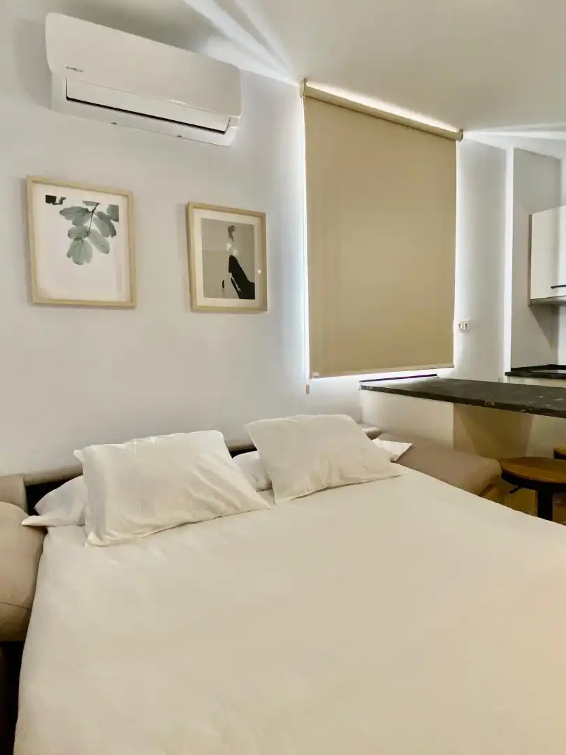 Habitación de Edificio en venta en Ávila