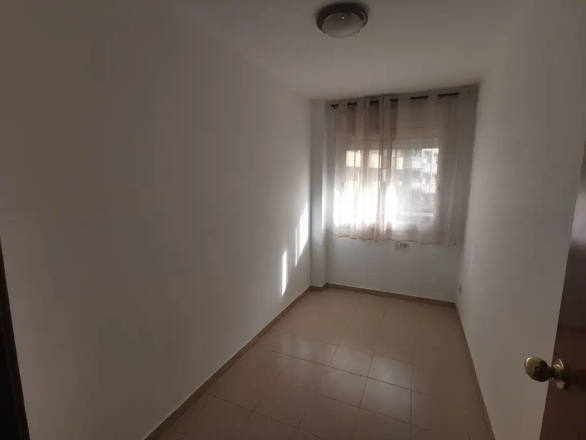 Bedroom of Flat for rent in Manresa  with Heating and Balcony