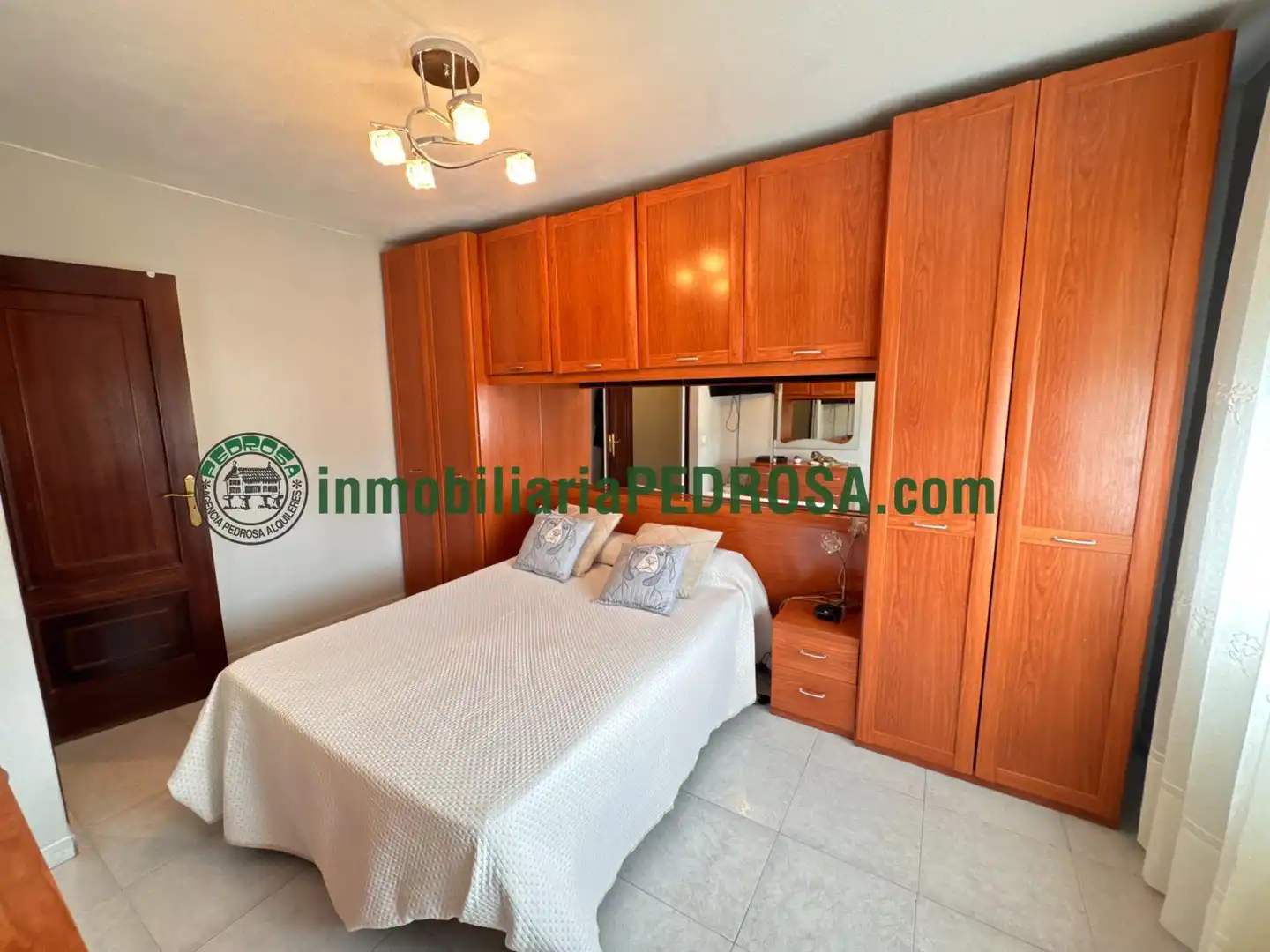 Houses for sale in PE REDONDO-S SALVADOR, San Salvador - Caeira
