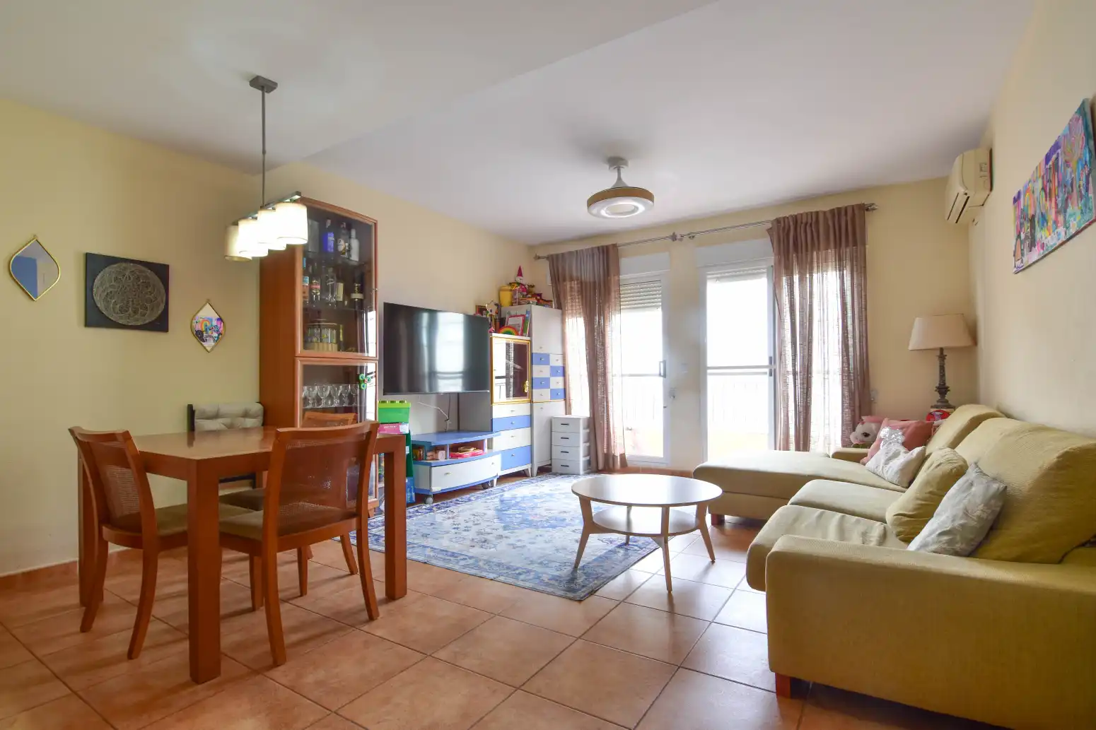 Sala de estar de Casa adosada en venta en Emperador con Aire acondicionado, Calefacción y Terraza