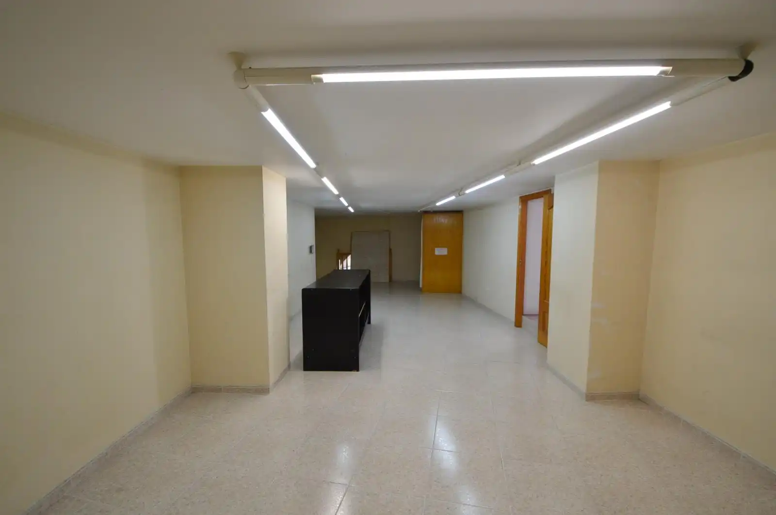 Gewerbefläche zum Verkauf in Casco Urbano, imagen 11