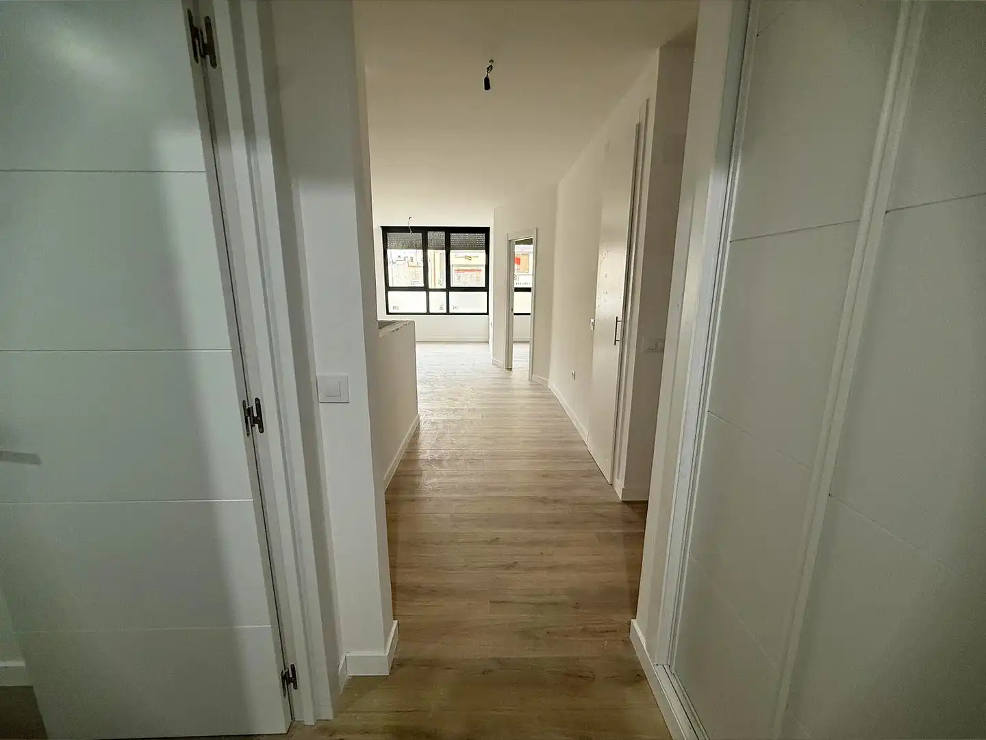 Piso en venta en Valdelaguna con Parquet