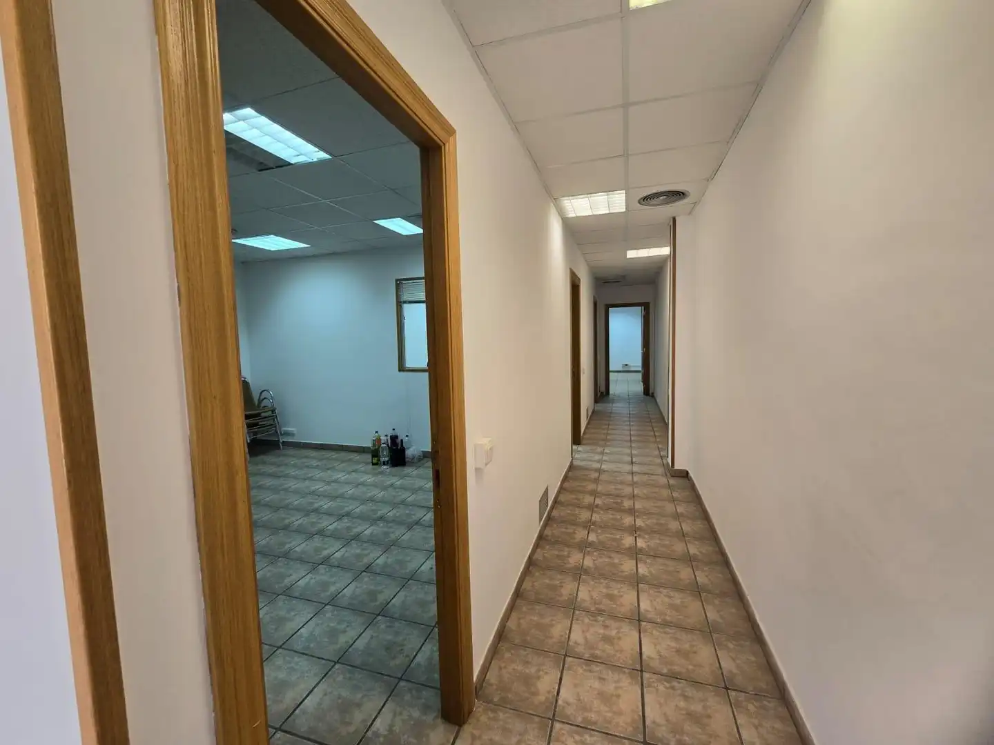 Business premises for sale in Poble, imagen 8