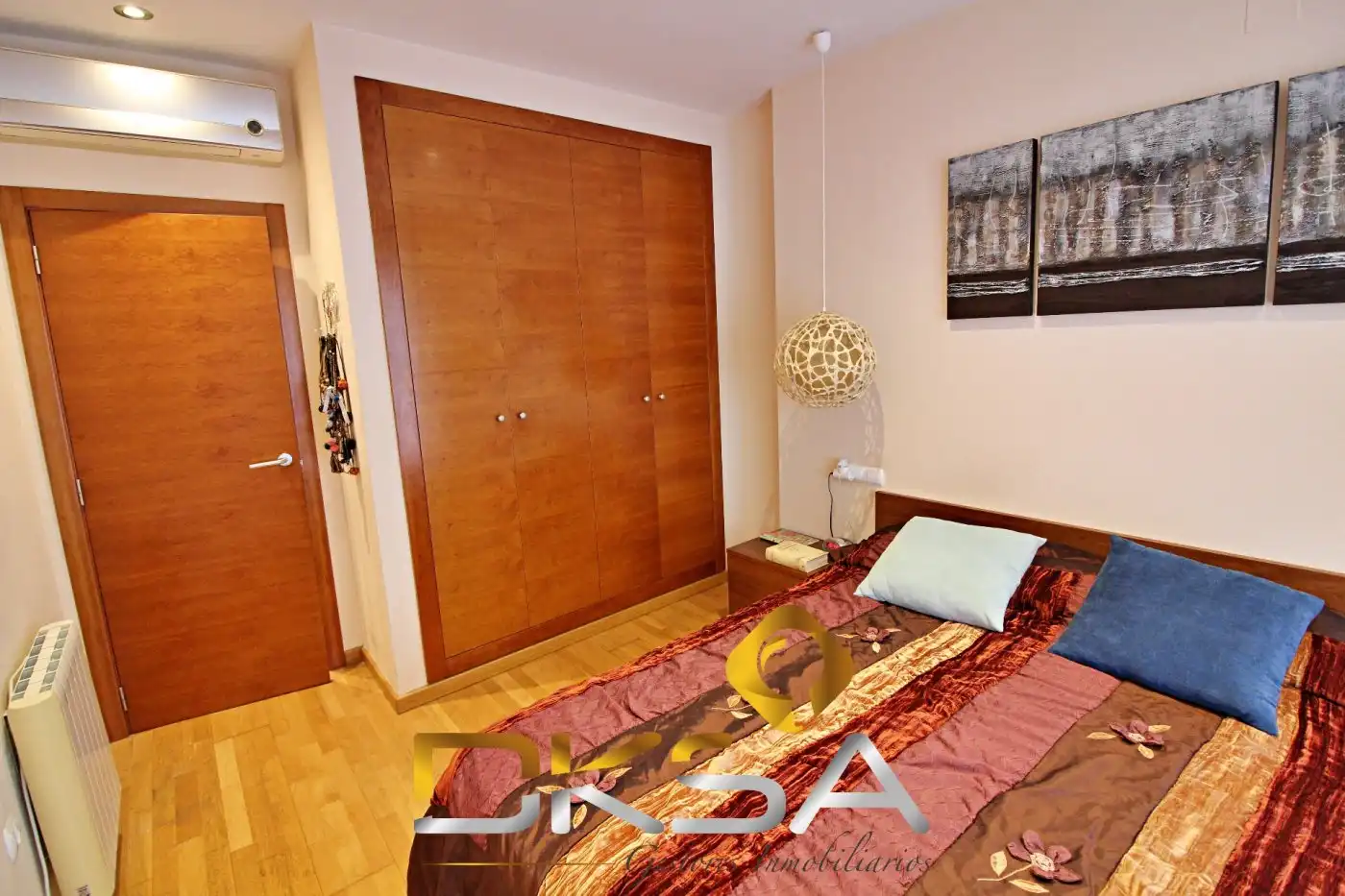Dormitori de Casa o xalet en venda en Benicasim / Benicàssim amb Aire condicionat, Calefacció i Jardí privat