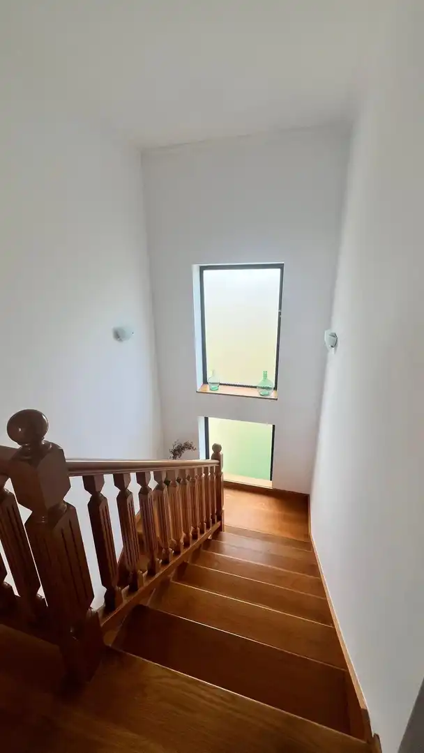 Casa o chalet en venta en Oleiros con Jardín privado y Amueblado