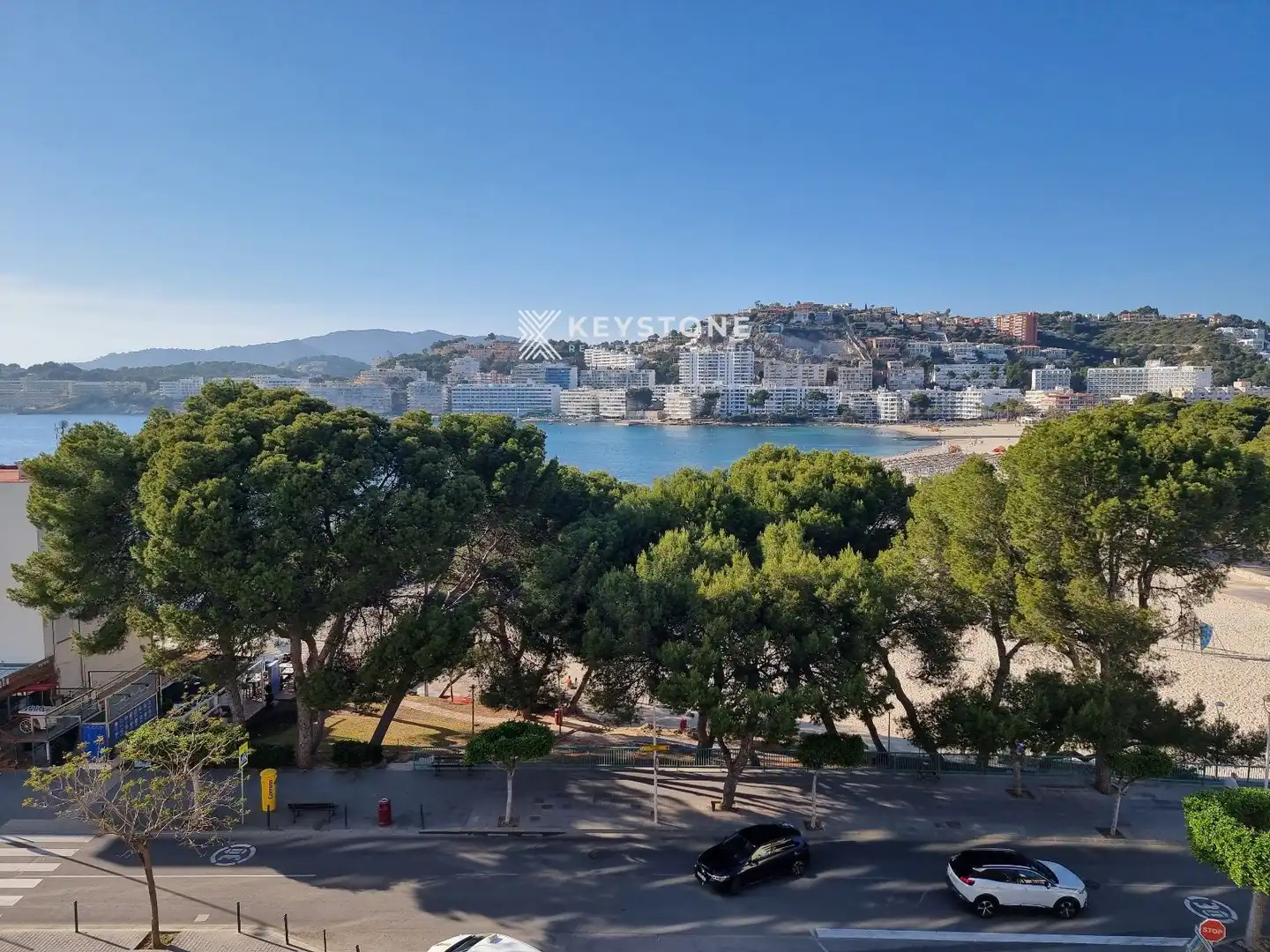 Außenansicht von Wohnung zur Miete in Calvià mit Terrasse, Schwimmbad und Gemeinschaftspool