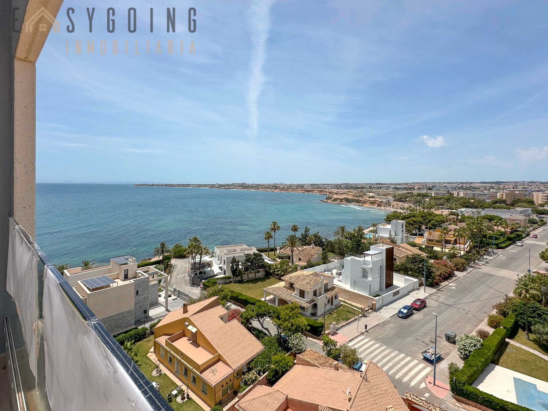 Exterior view of Attic for sale in Torrevieja  with Air Conditioner, Terrace and Storage room