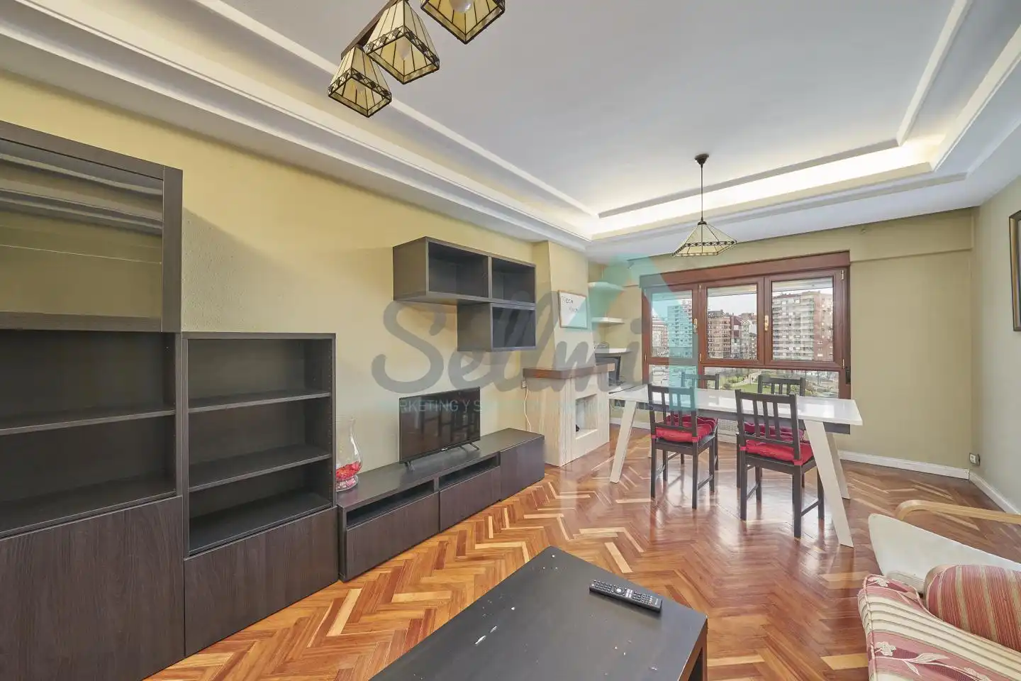 Wohnung zur Miete in Calle Ángel Muñiz Toca, El Cristo