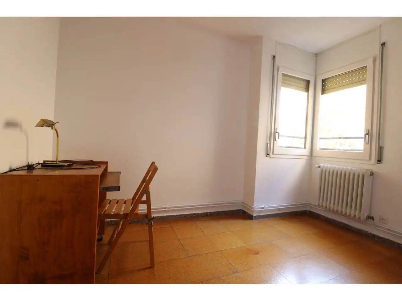 Bedroom of Flat for rent in Sant Cugat del Vallès  with Heating, Parquet flooring and Alarm