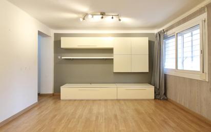 Living room of Planta baja for sale in  Barcelona Capital  with Parquet flooring