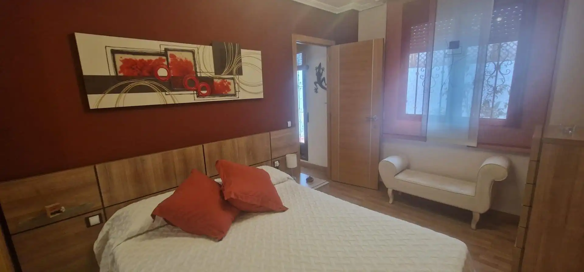 Schlafzimmer von Erdgeschoss zum Verkauf in Xirivella mit Klimaanlage, Terrasse und Abstellraum