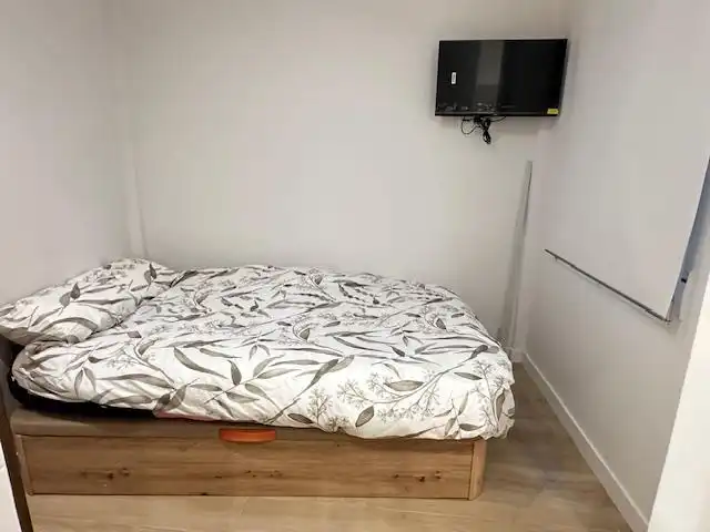 Habitación de Piso de alquiler en Madrid con Aire acondicionado, Amueblado y Balcón