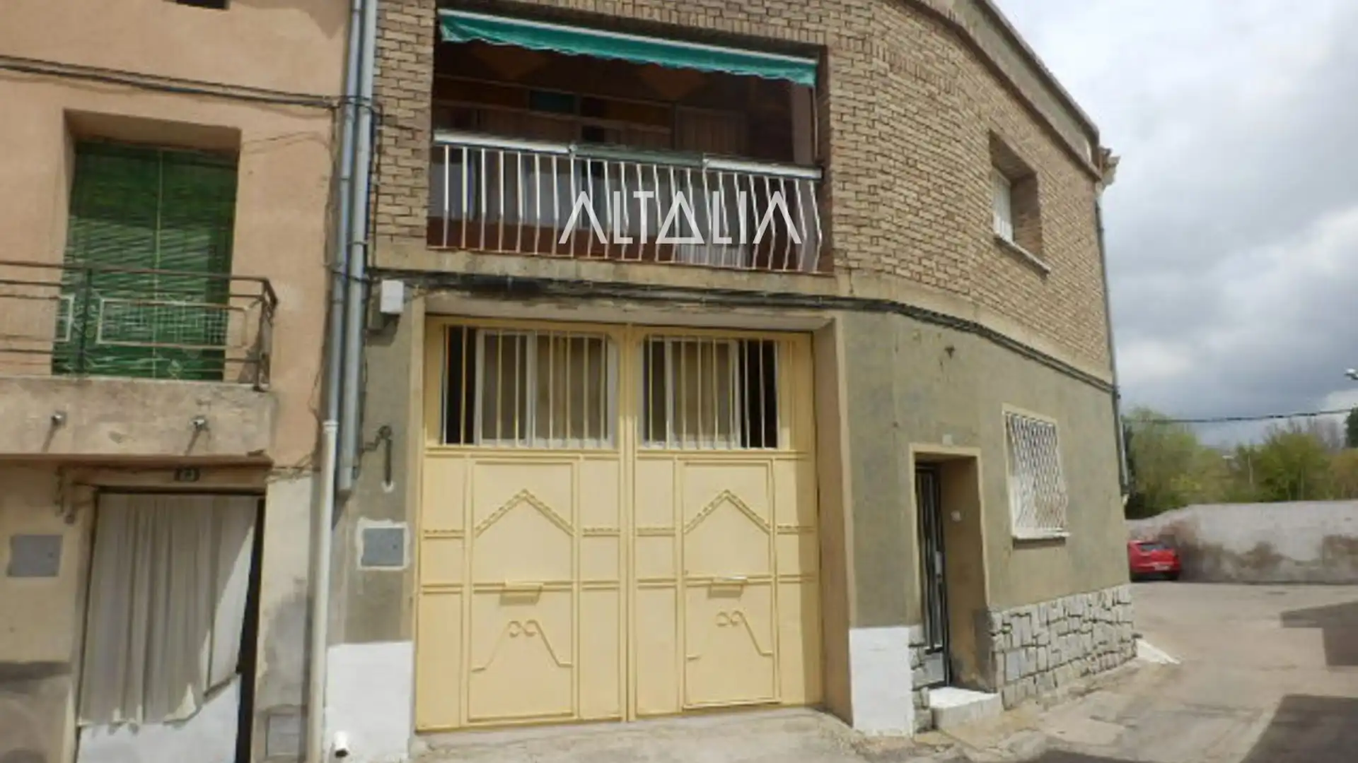 Vista exterior de Casa adosada en venda en Campos del Paraíso amb Traster