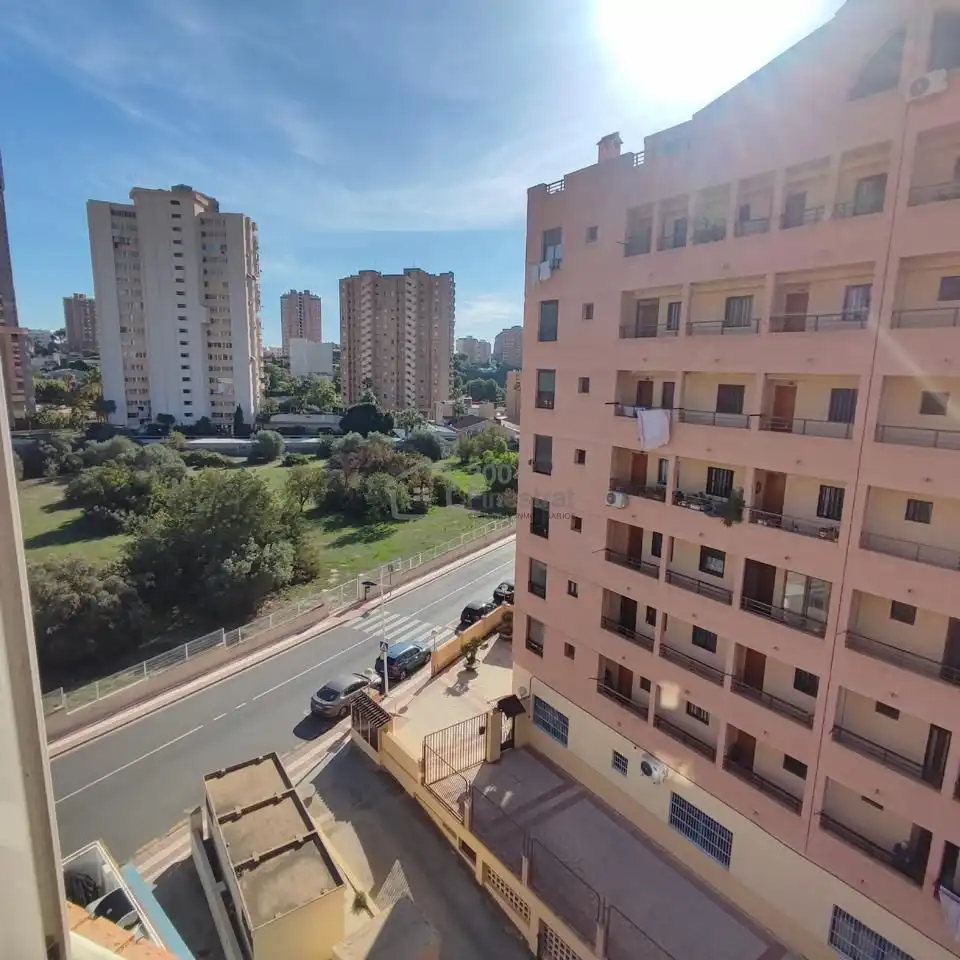 Vista exterior de Pis en venda en Finestrat