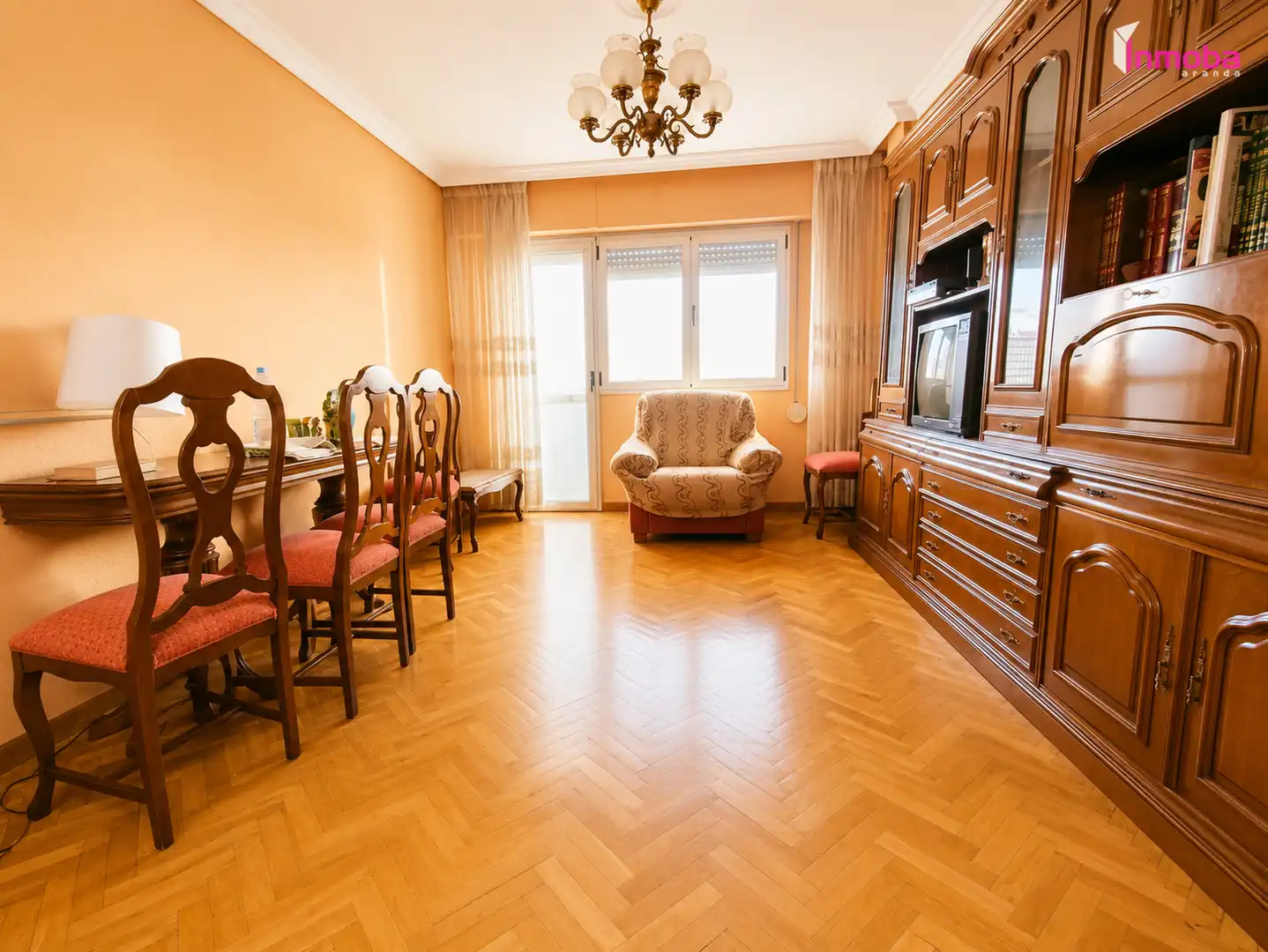 Sala de estar de Piso en venta en Aranda de Duero con Calefacción y Terraza