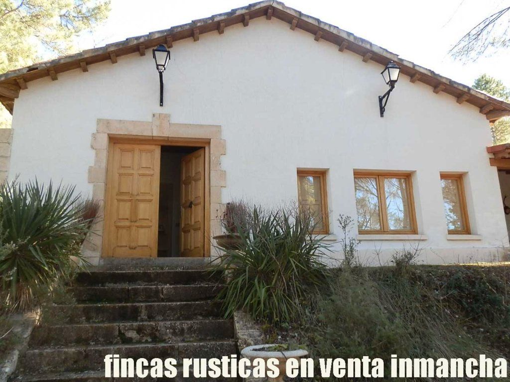 Vista exterior de Terreno en venta en Valdeolivas