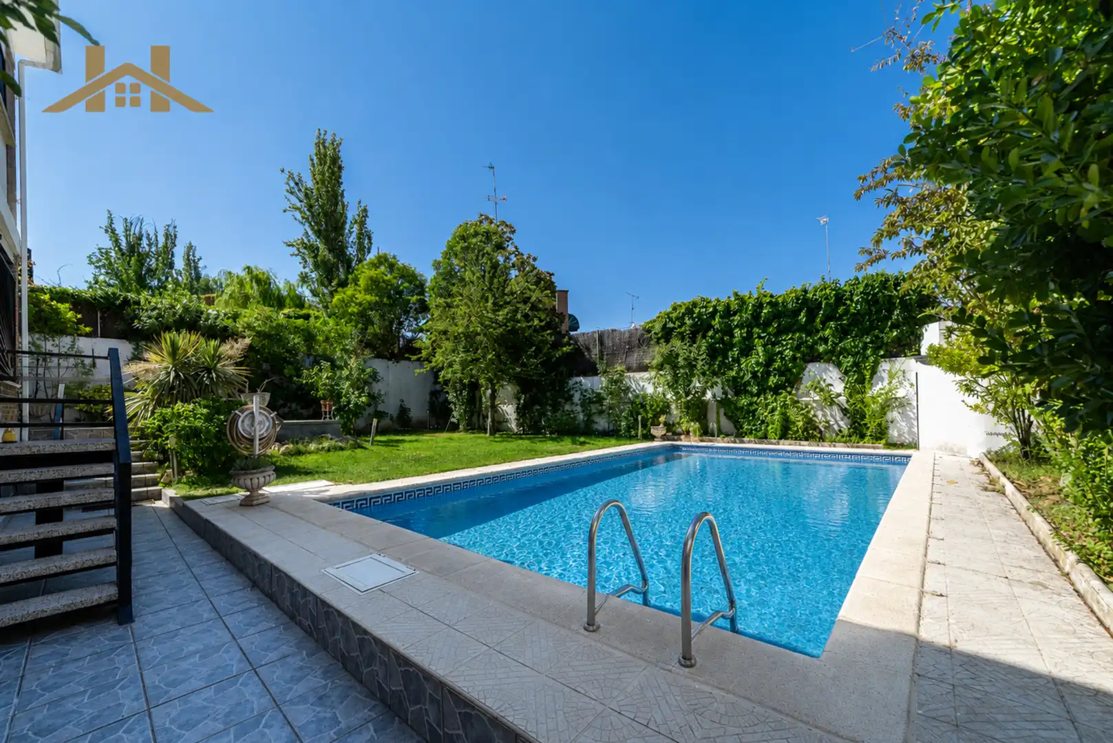 Xalet amb piscina en venda a Calle Siete Picos, imagen 3