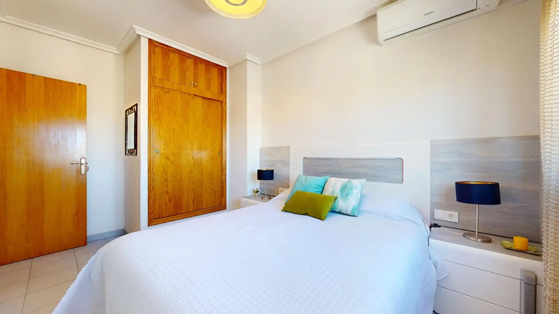 Habitación de Casa adosada en venta en Pilar de la Horadada con Terraza