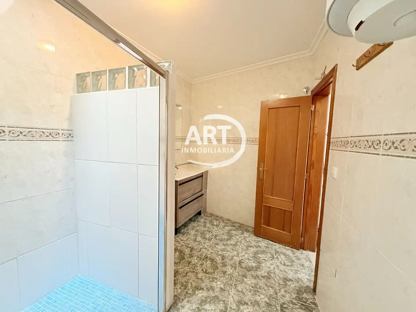 Baño de Finca rústica en venta en Bétera con Aire acondicionado, Calefacción y Terraza