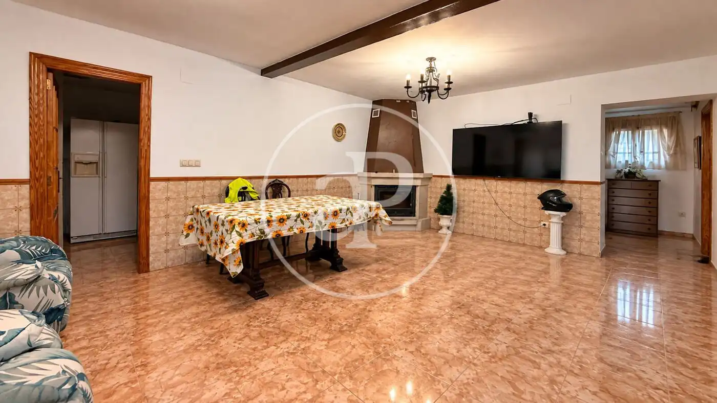 Country house with terrace for sale in Urbanizaciones, imagen 4