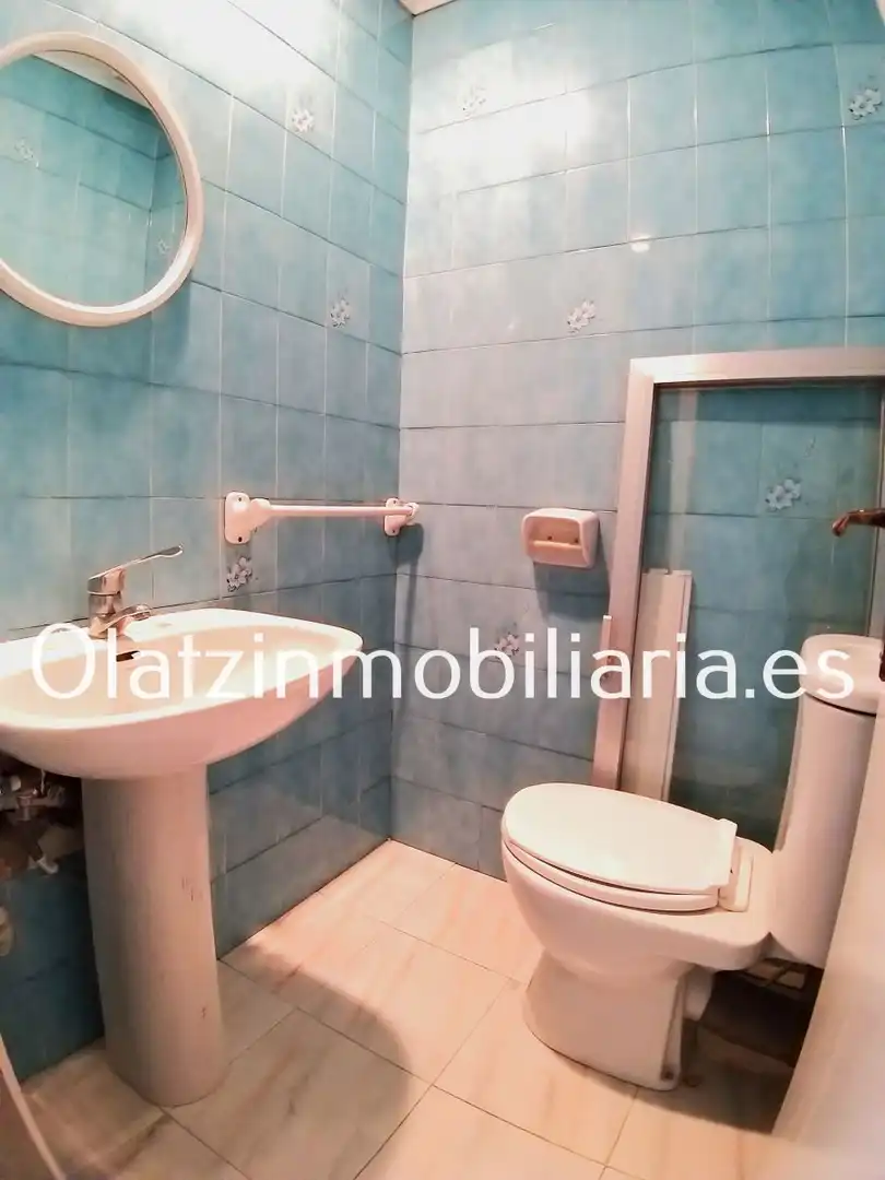 Badezimmer von Geschaftsraum zur Miete in Bilbao 
