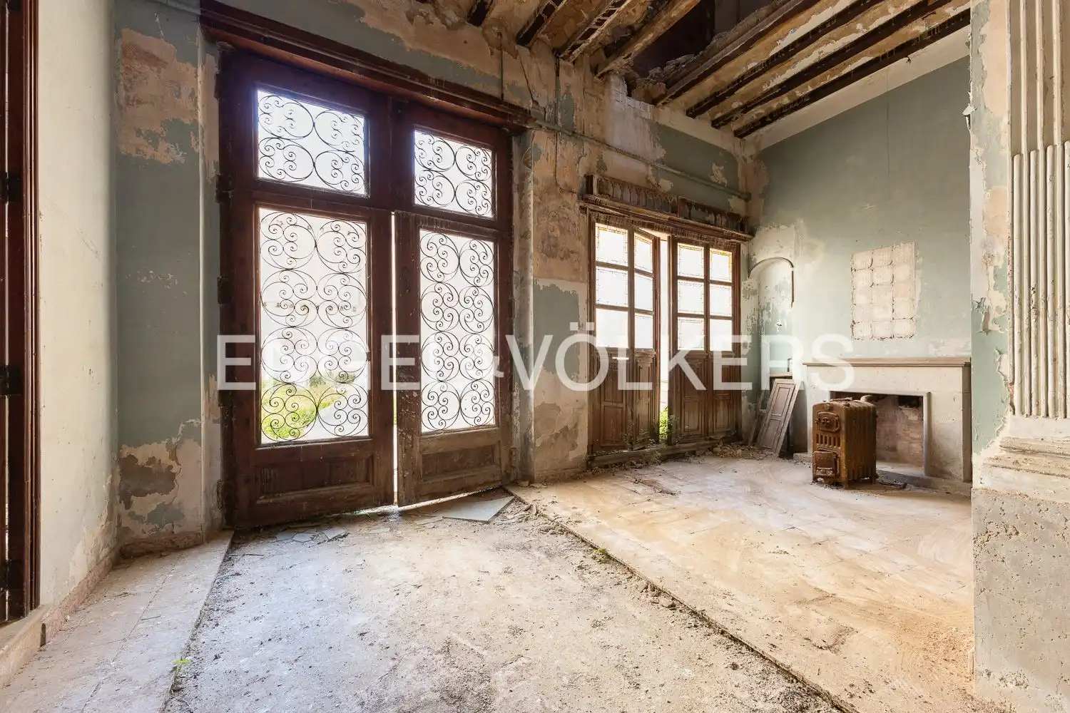 Houses for sale in Sueca  with Heating, Terrace and Balcony