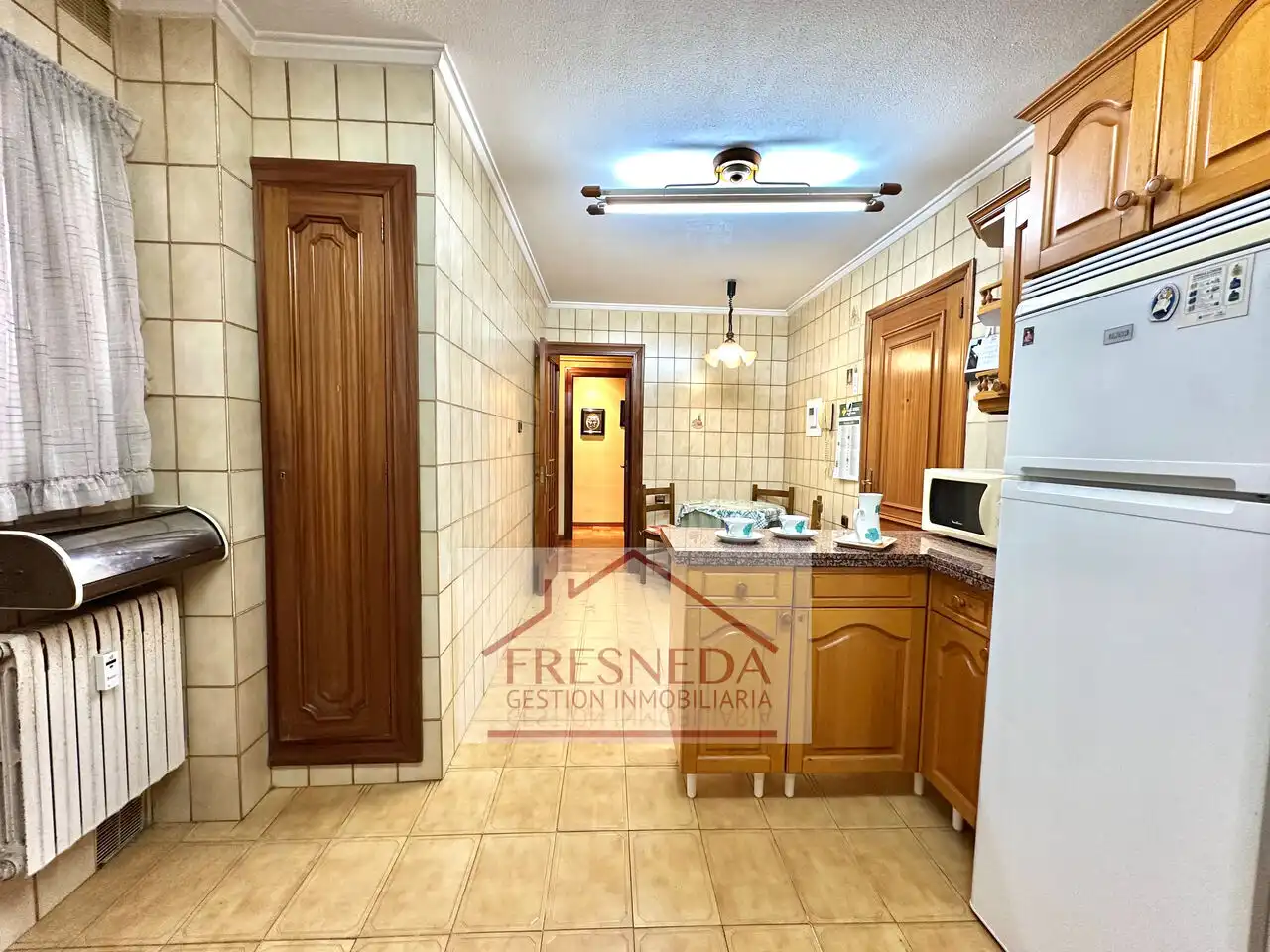 Cocina de Piso en venta en Oviedo  con Calefacción, Terraza y Trastero