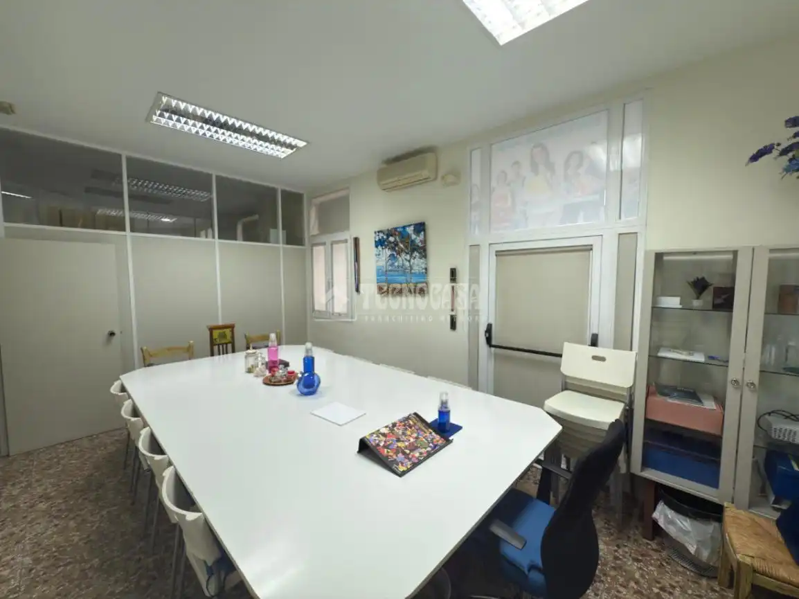 Office for sale in Madrid