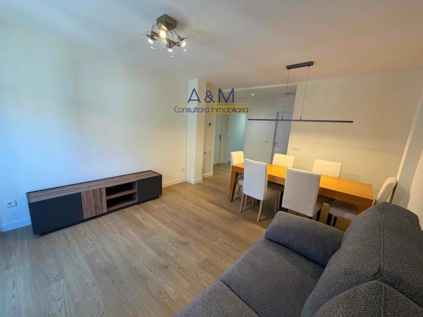 Vista exterior de Apartamento de alquiler en Valladolid con Aire acondicionado, Calefacción y Amueblado