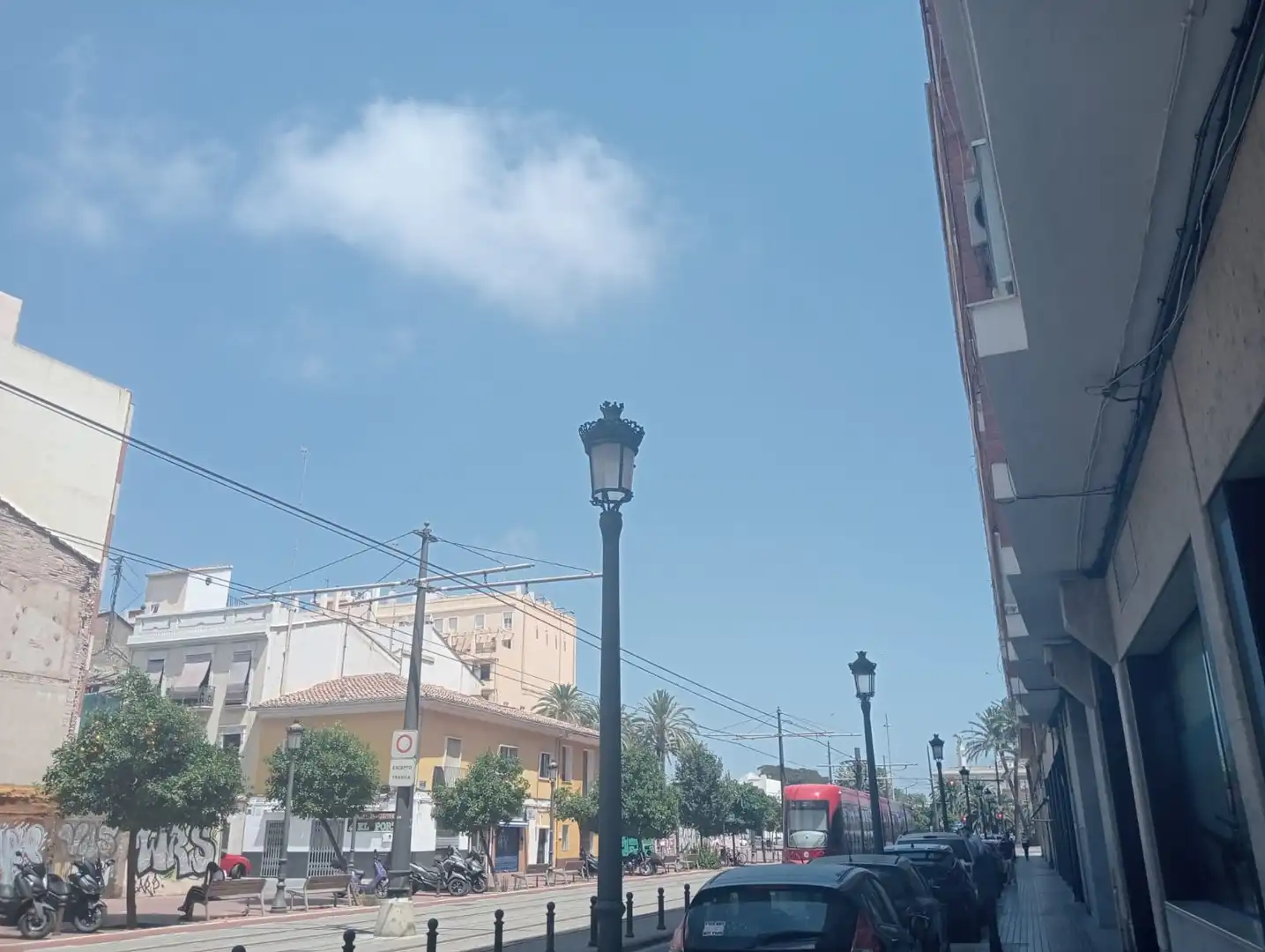 Vista exterior de Pis en venda en Valencia amb Aire condicionat, Moblat i Forn