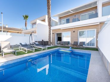 Villa mit Balkon zum Verkauf in Los Peñascos - El Salero - Los Imbernones