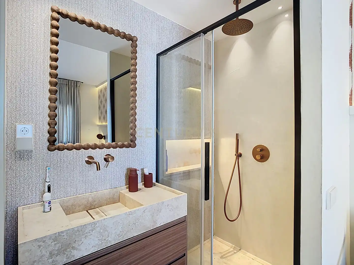 Baño de Piso de alquiler en Rincón de la Victoria con Aire acondicionado y TV