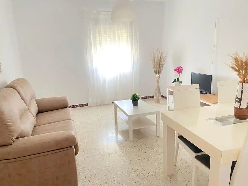Casa en venda a Calle Almanzor, imagen 4