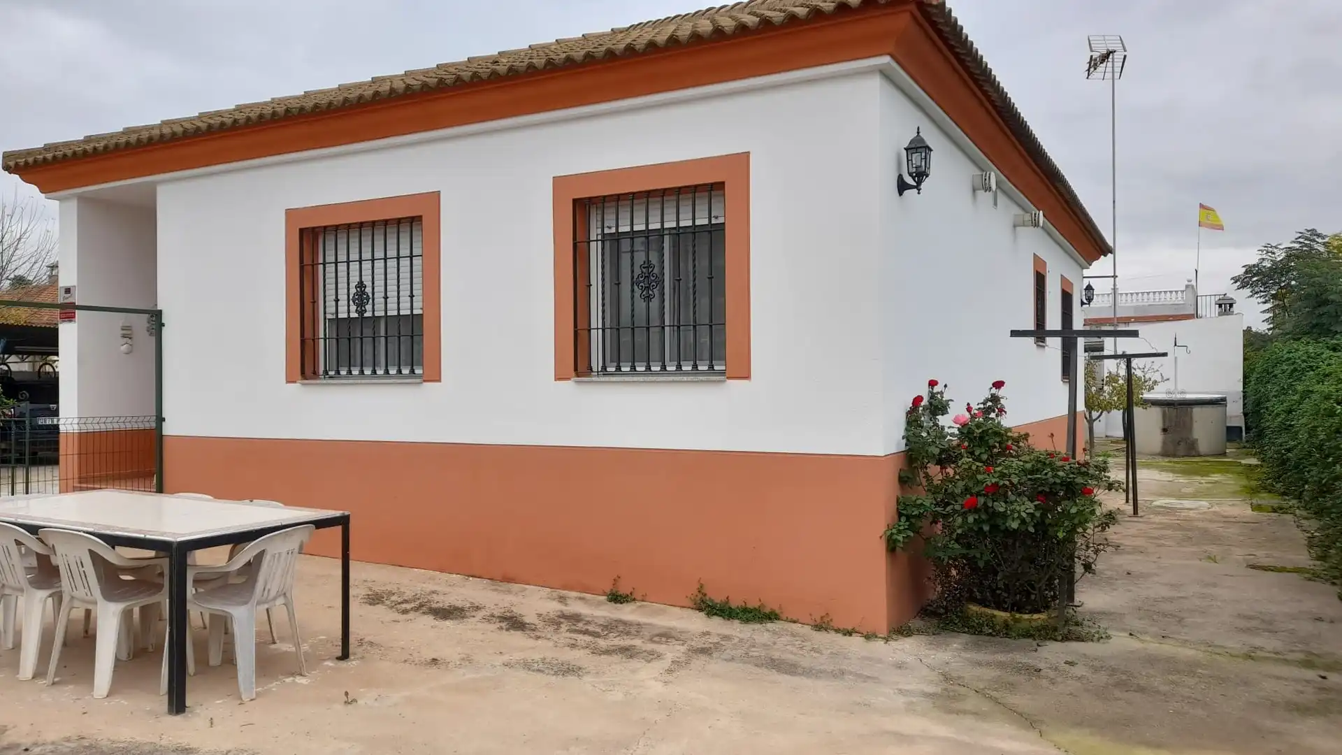 Exterior view of Houses for sale in Córdoba  with Air Conditioner, Heating and Private garden