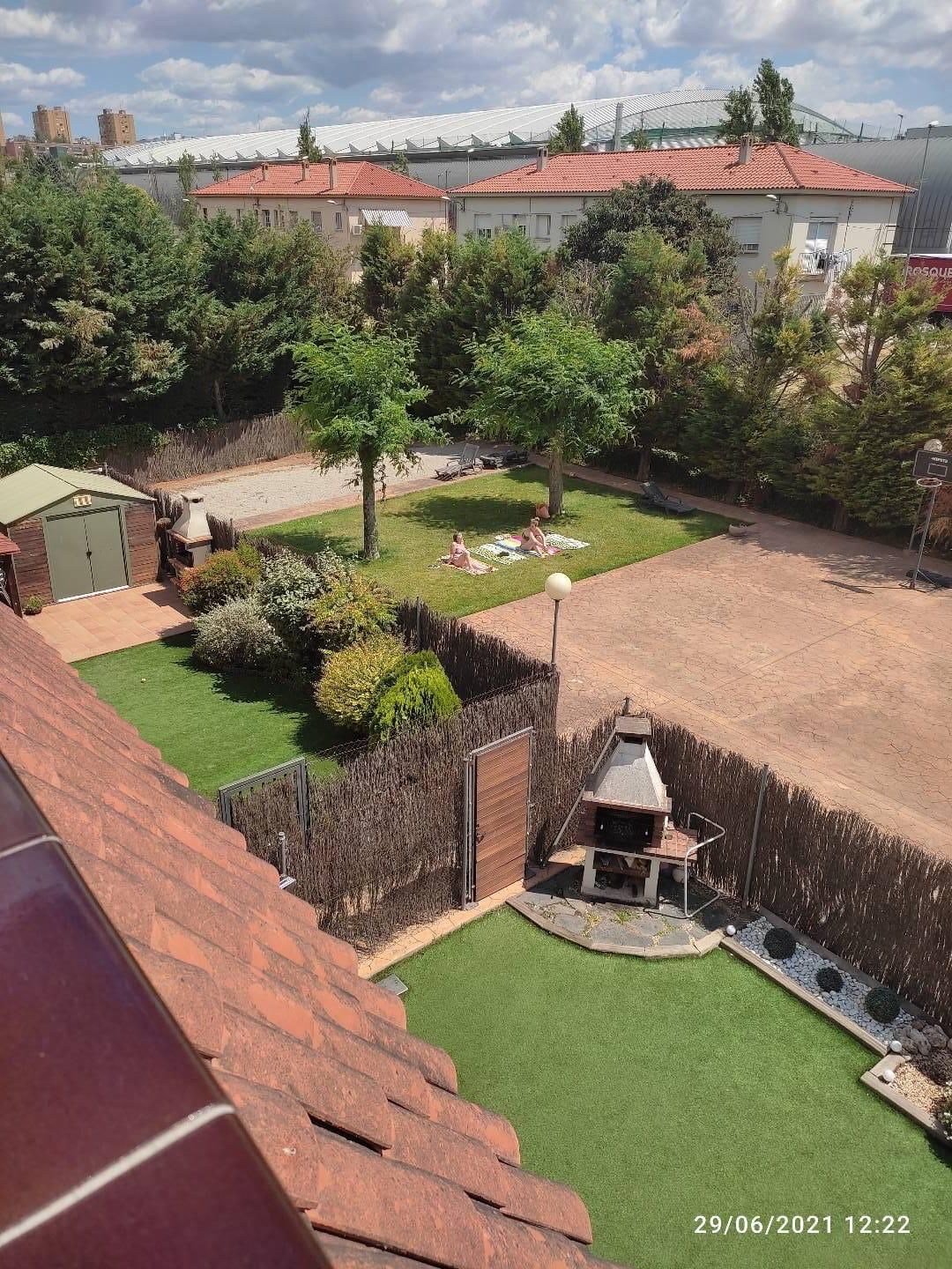 Jardí de Àtic en venda en Rubí amb Calefacció, Terrassa i Piscina comunitària