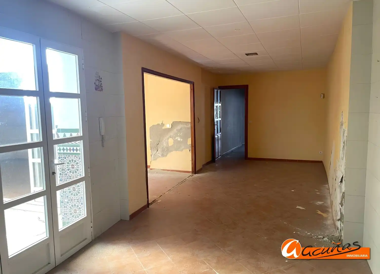 Casa adosada en venta en Puente Genil con Terraza y Trastero