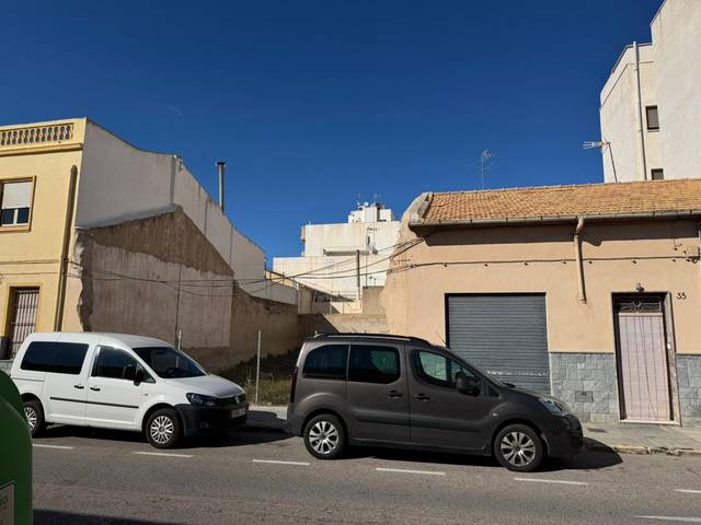 Terreno residencial en Venta en Calle PURISIMA en Torrellano