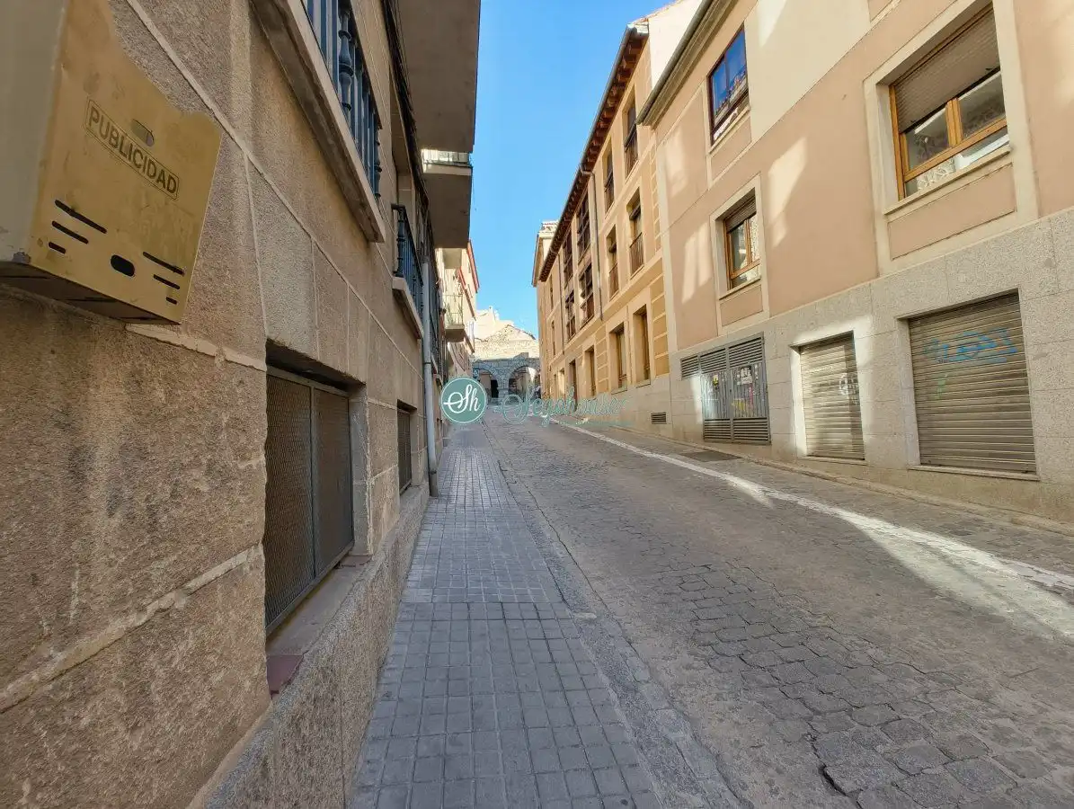 Exterior view of Flat for sale in Segovia  with Air Conditioner, Heating and Balcony