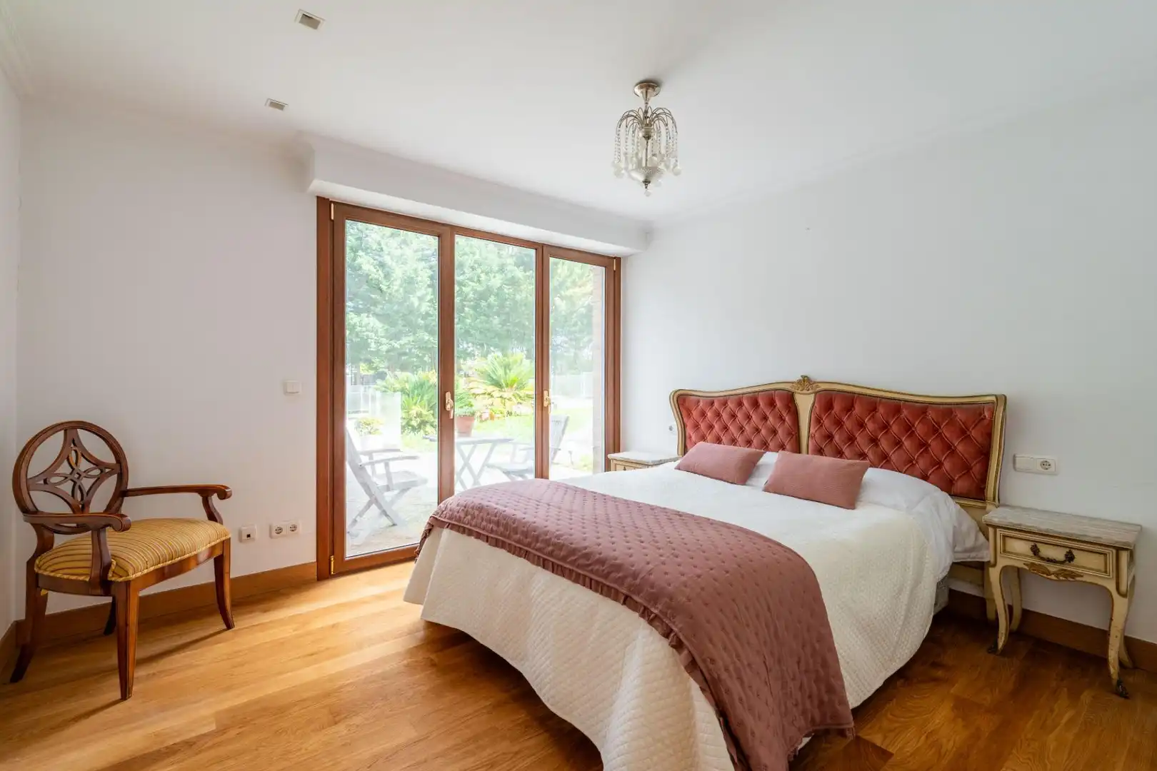 Habitación de Casa adosada en venta en Donostia - San Sebastián  con Calefacción, Jardín privado y Terraza