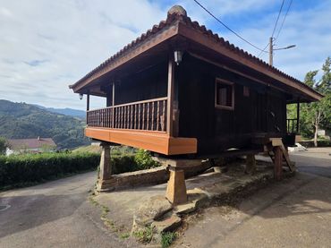 Haus mit Balkon zum Verkauf in Calle Cocañin
